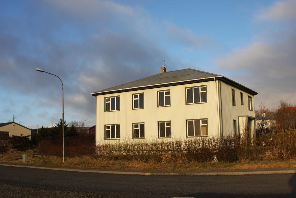 The Castle Lejlighed Budardalur Eksteriør billede